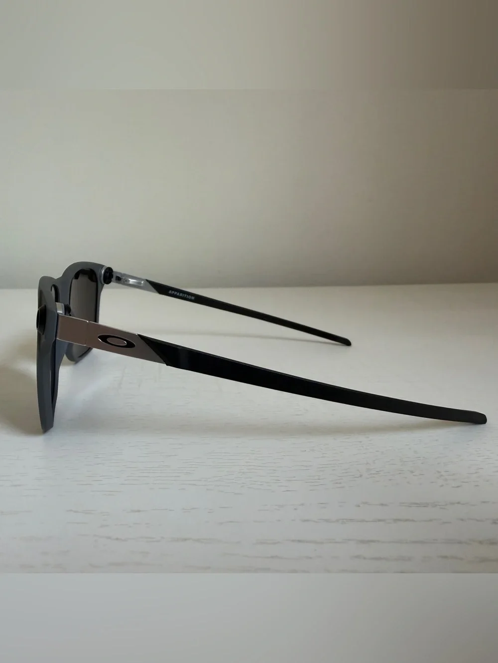 Oakley Apparition Sunglasses